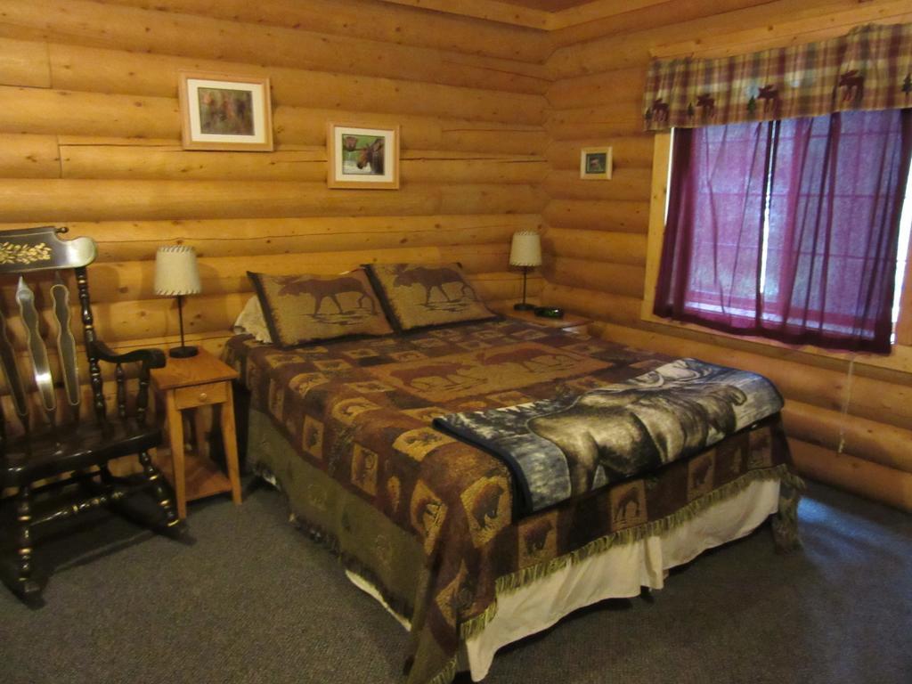 Box Canyon Cabins Сюърд Стая снимка